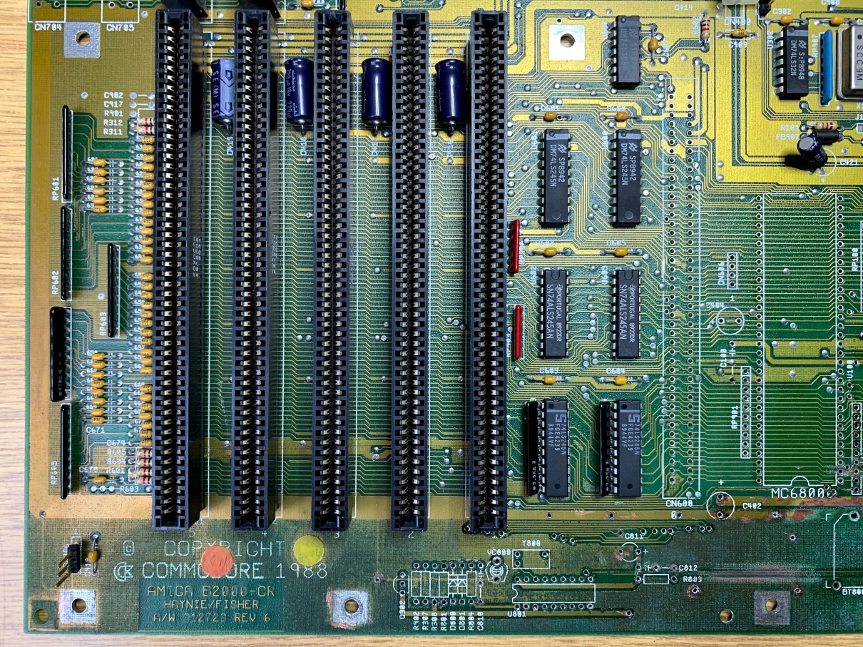 30 Amiga REV6 2 front left topside desoldered.jpg